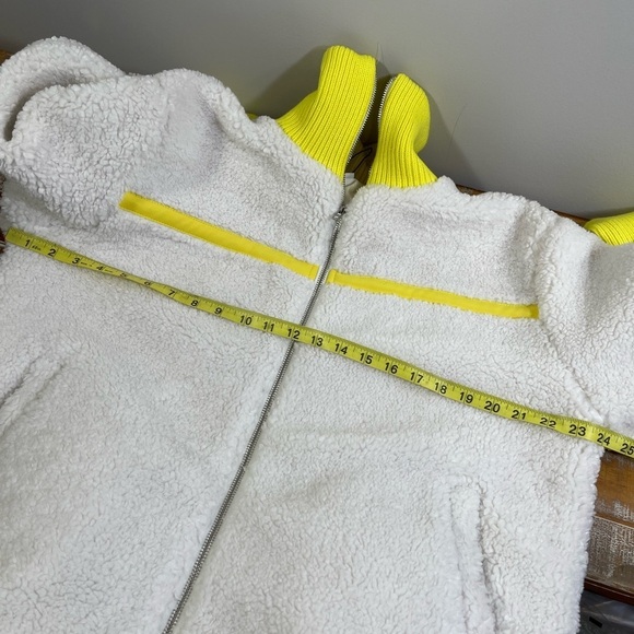 NWT THML WOMEN Fleece Jacket Size L Color White/Neon - Picture 11 of 13